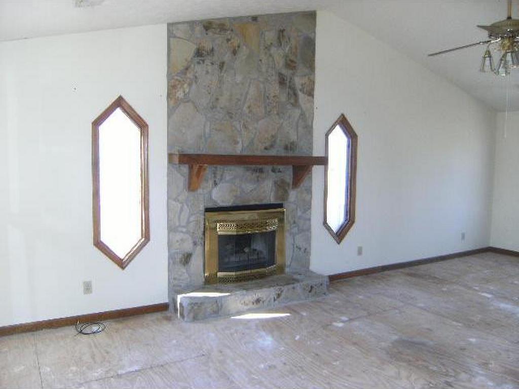 240 Canterbury Lane