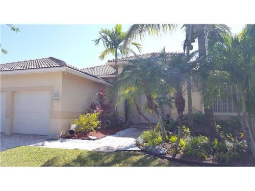 1114 Waterside Cir