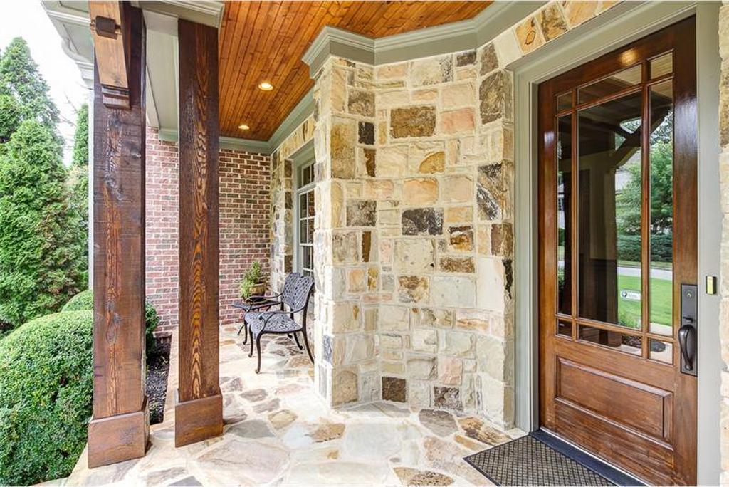 225 Rivermere Way