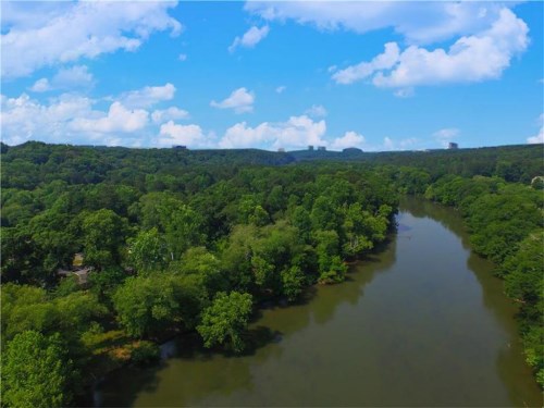 415 River Glen Trace