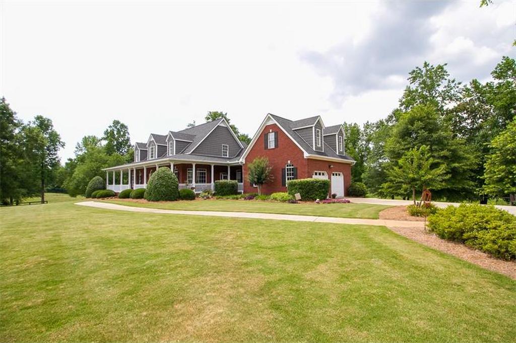 92 Old Center Point Road