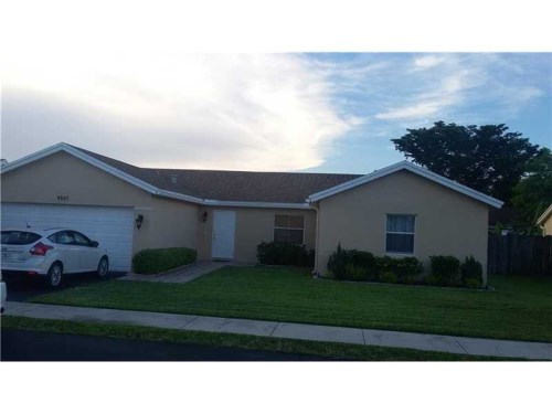 9507 NW 52nd Mnr