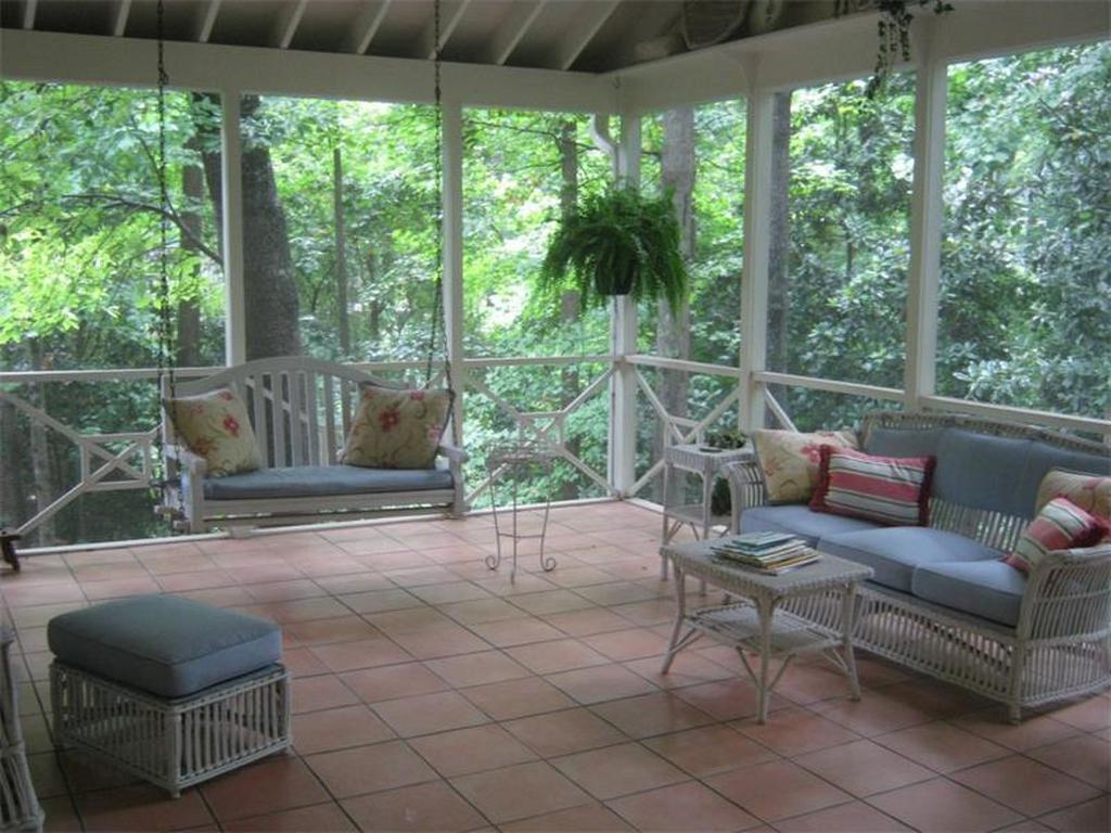 6180 Weatherly Drive