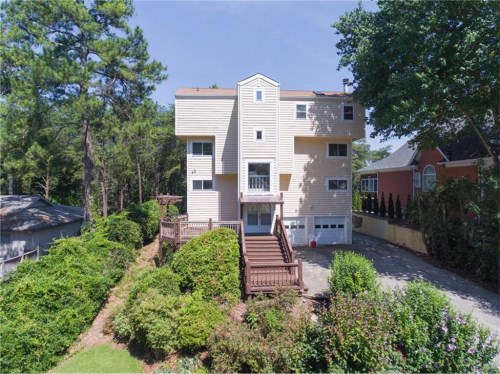 6288 Woodlake Drive