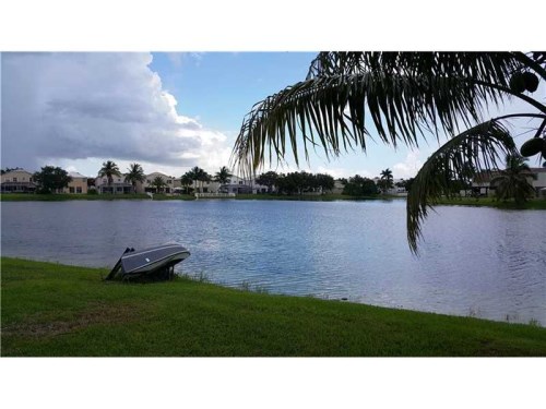 15758 NW 10th St