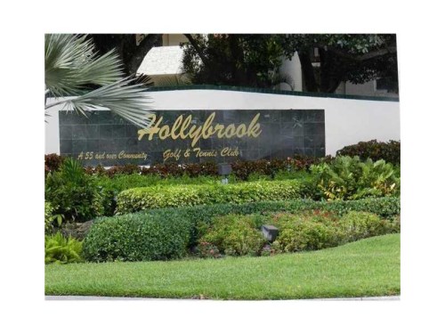 8940 S Hollybrook Blvd # 108