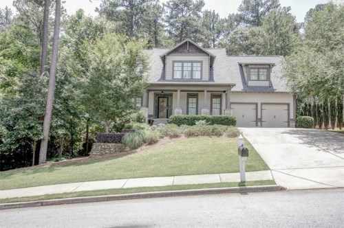 2741 Oak Village Trail