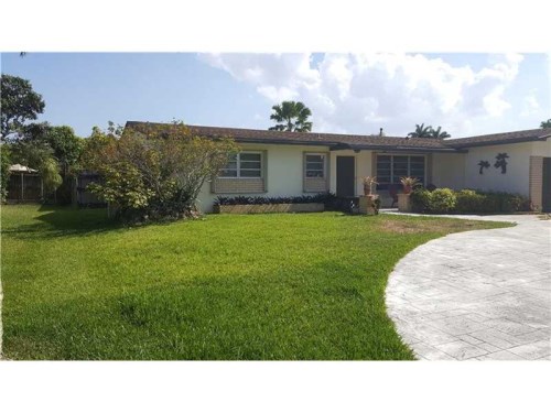10610 NW 22nd St