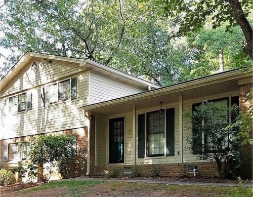 2380 Ledgewood Drive