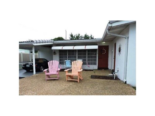 101 SE 7th St