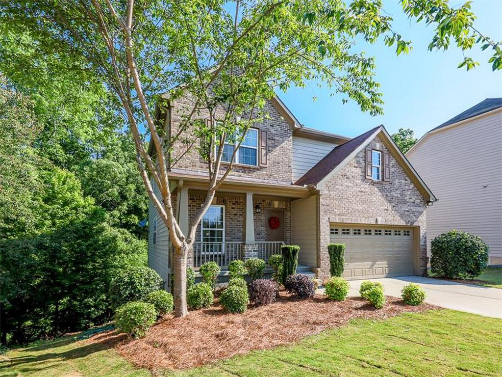 564 Crestmont Lane
