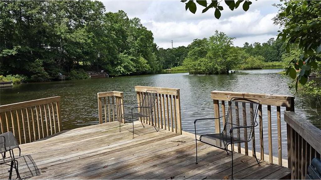 1620 Blue Pond Drive