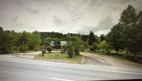4060 Highway 166