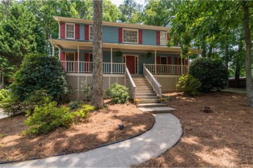 2700 Holly Springs Drive