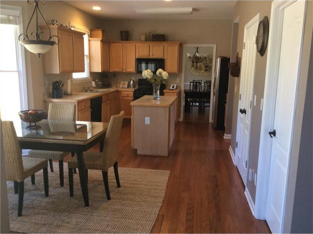 665 Oakview Trail