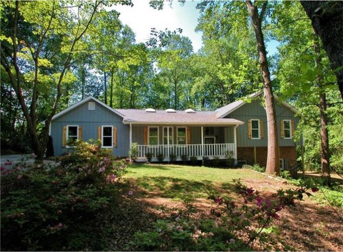 2627 Pinebrook Drive
