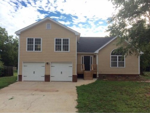 708 Muirfield Drive