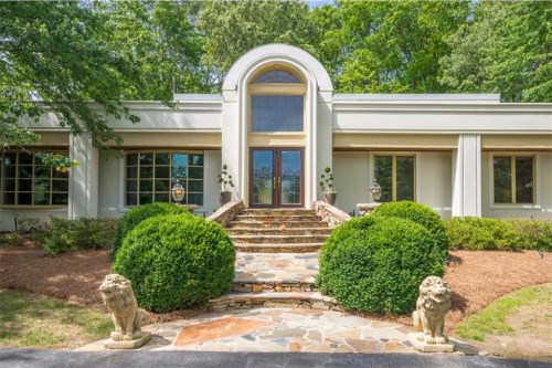 895 Heards Ferry Road