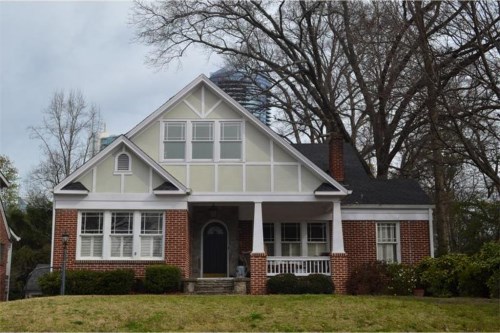 574 Martina Drive Ne