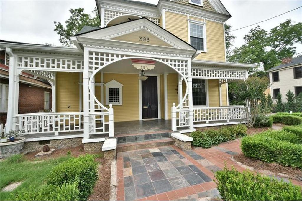 383 Park Avenue Se
