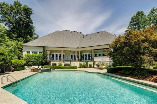 5011 Green Pine Drive