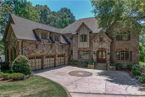 362 Hillside Drive Nw