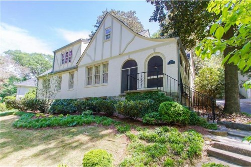 155 Avery Drive Ne