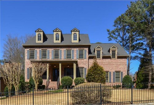 612 Windsor Parkway