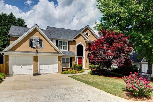 5294 Oxford Chase Way