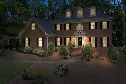 5010 Magnolia Bluff Drive