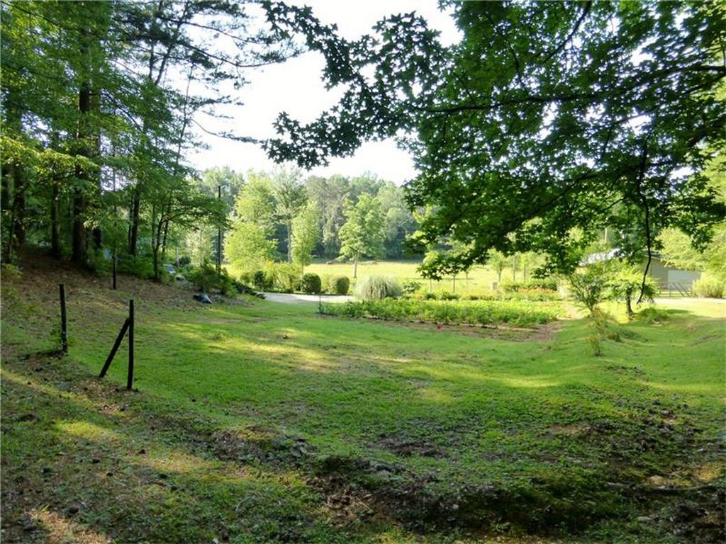 261 Garner Road