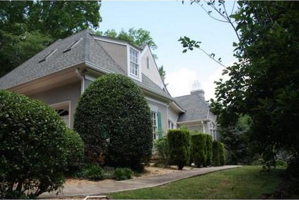 8210 Grogans Ferry Road