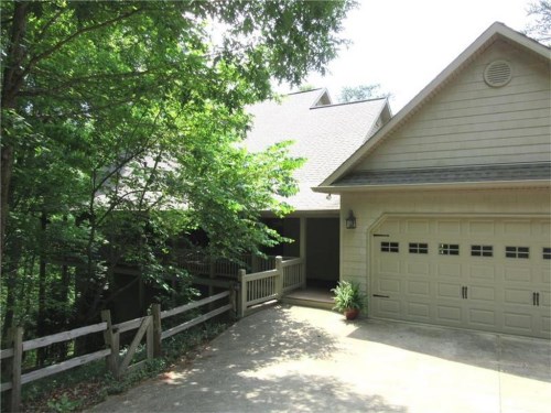 75 Padsett Court