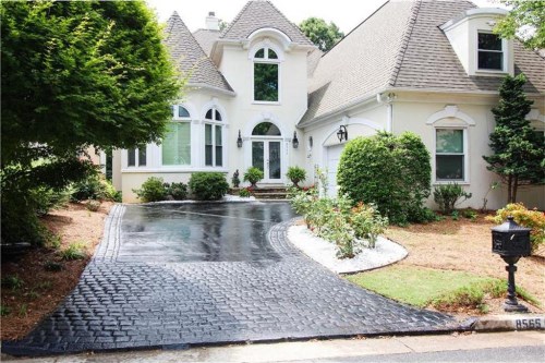 8565 Driver Circle