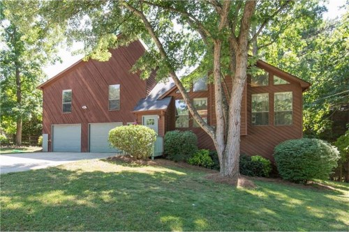 1673 Shadowbrook Drive