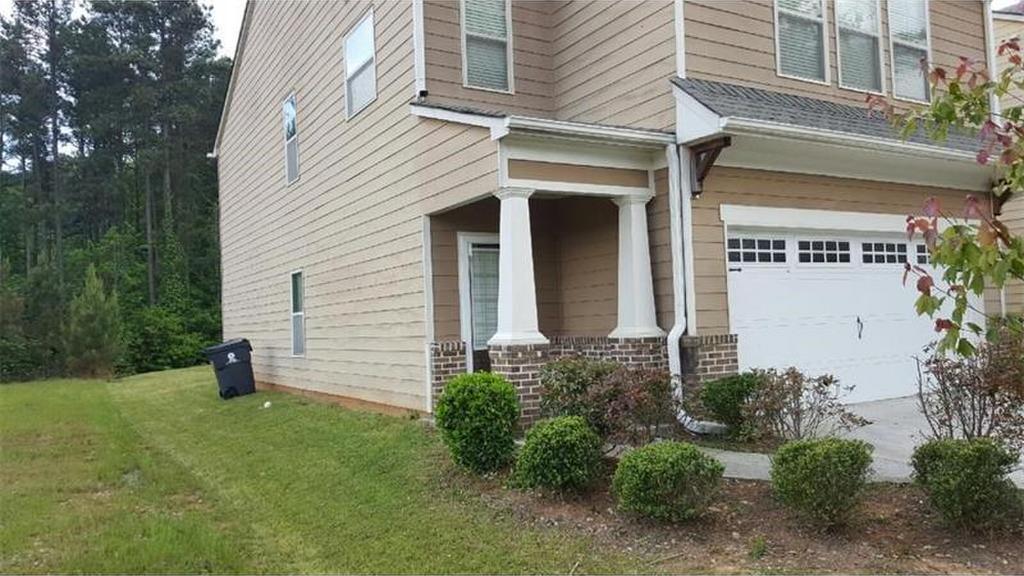 7472 Parkland Bend