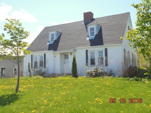 39 Main St