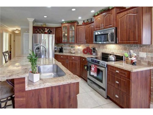 7883 N Silverado Cir