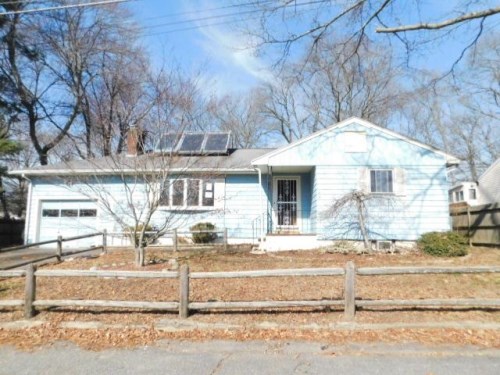 44 Ferris Ave