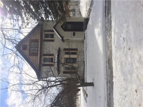 801 2nd St