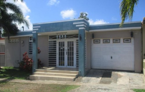 Urb Villa Pinares B