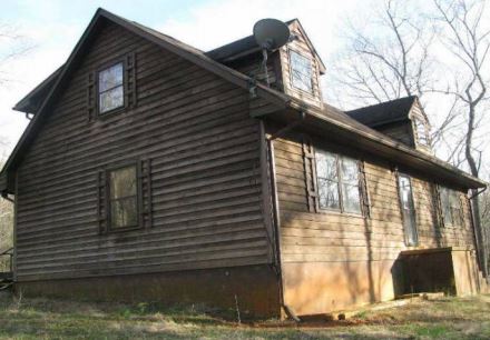 766 Parkview Dr