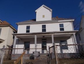 1208 Stewart Ave SE