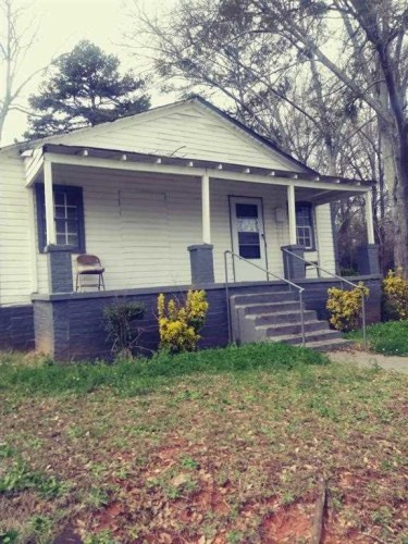 000 Confidential Ave.
