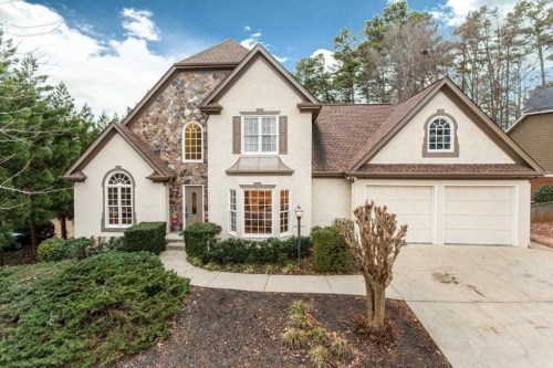 1102 Bowerie Chase