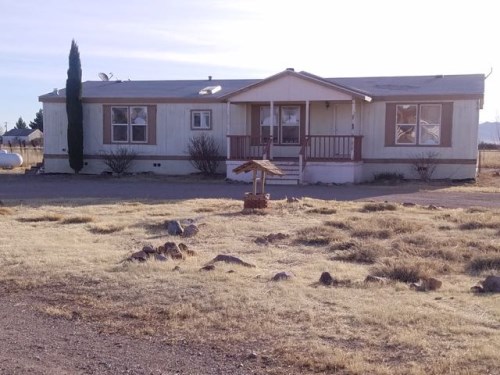 182 S Taylor Rd