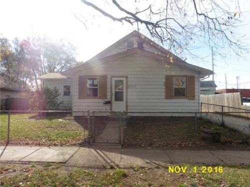 2305 Logan Ave