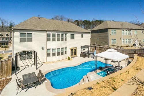 332 Liberty Dr
