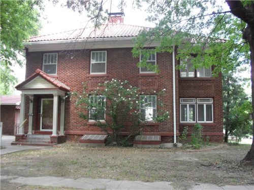 220 E 13th Ave