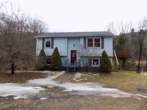 24 Upper Russell Rd